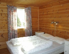 Cijela kuća/apartman Vacation Home Naudøyna (sow046) In Spangereid - 10 Persons, 5 Bedrooms (Lyngdal, Norveška)