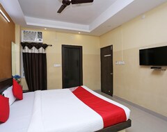 Hotelli OYO 8387 Hotel Shri Kalyan (Kota, Intia)