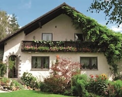 Cijela kuća/apartman Ferienwohnung Mit Balkon, Blick Auf Die Pfreimd (Moosbach, Njemačka)