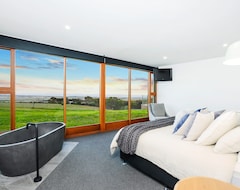 Toàn bộ căn nhà/căn hộ Makai Luxury Lodge - Holiday In Remote Luxury With Panoramic Coastal Views (Strathalbyn, Úc)