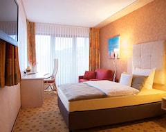 Khách sạn Komfort Doppelzimmer - Hotel Freund (Vöhl, Đức)