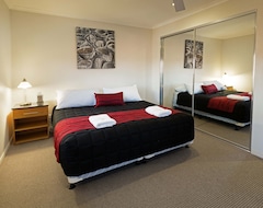 Hotelli Cardiff Executive Apartments (Newcastle, Australia)