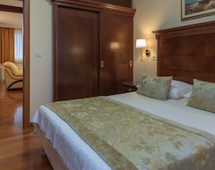 Hotel Trogir Palace (Trogir, Croatia)