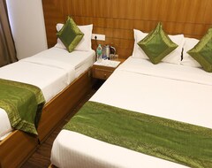 Khách sạn Treebo Trend Sky Dale Inn & Suites (Udhagamandalam, Ấn Độ)