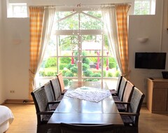 Hotelli Exclusives Reetdachhaus_ Altes Lan (Hemmoor, Saksa)