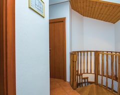 Tüm Ev/Apart Daire 3 Bedroom Accommodation In Cavle (Čavle, Hırvatistan)
