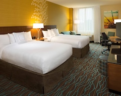 Hotel Fairfield Inn & Suites by Marriott Calgary Downtown (Calgary, Canada)