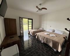 Khách sạn Espaço Do Sol (Araçariguama, Brazil)