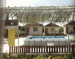 Khách sạn Yamayka Beach Resort (Kapchagay, Kazakhstan)