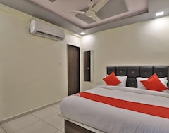 Khách sạn Oyo 36139 Hotel Sunway (Ahmedabad, Ấn Độ)