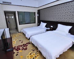 Ha Luo Hotel (Kunming, China)