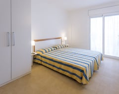 Khách sạn Sorrabona Apartments (Pineda de Mar, Tây Ban Nha)