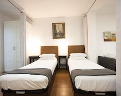 Serviced apartment Cuento Apartments (Madrid, Spain)