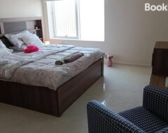 Hele huset/lejligheden Spacious 2br With Stunning Views (Ajman, Forenede Arabiske Emirater)