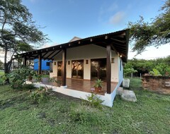 Casa/apartamento entero 2 Bdrm,1 Bath Beach Front Home (León, Nicaragua)