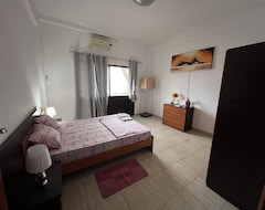 Toàn bộ căn nhà/căn hộ Apartment África T2 In Comercial Area (Luanda, Angola)