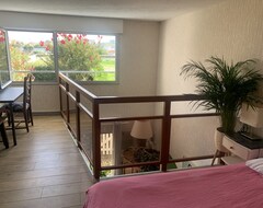 Koko talo/asunto Rental Apartment 4-6 persons with sea view terrace (Biarritz, Ranska)