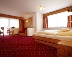 Hotel GRÜNER Alpengasthof inkl Summercard (Sölden, Østrig)
