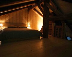 Entire House / Apartment Loft Under The Old Beams Of The Historic Chalet (Charmey, Switzerland)