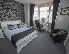 Bed & Breakfast Tower House Executive Guest House (Pontefract, Iso-Britannia)