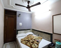 Hotel Vip Deluxe (Delhi, India)