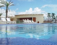 Hotel Playa Maria Beach Club (Mazatlán, Mexico)
