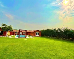 Casa rural Sukriti Farmhouse, Cottage Theme Stay in NCR (Sonipat, Intia)