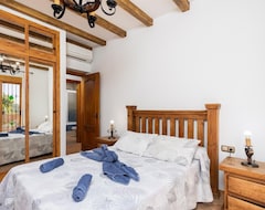 Hele huset/lejligheden Villa Bonifacio - Four Bedroom Villa, Sleeps 7 (Nerja, Spanien)