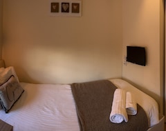Khách sạn Hotel 281 (Mansfield, Vương quốc Anh)