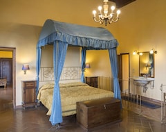 Hotel Villa Grassina (Pelago, Italy)