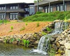 Hotel Atwood Lake Resort & Golf Club (Sherrodsville, USA)