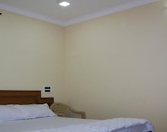 Khách sạn Pujitha Residency Kanipakam (Chittoor, Ấn Độ)