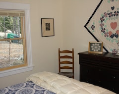 Koko talo/asunto New Secluded Deer Isle Cottage With Island Views (Stonington, Amerikan Yhdysvallat)
