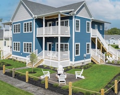 Tüm Ev/Apart Daire The Cove - All-new, Pet Friendly Lakeside Cottages With Your Own Pontoon Boat. (Sylvan Beach, ABD)