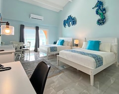 Grapetree Bay Hotel and Villas (Christiansted, US Virgin Islands)