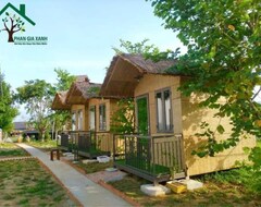 Hotel Phan Gia Xanh Garden (Ninh Hoa, Vietnam)