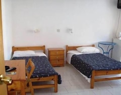 Hotel Diana Rooms (La Canea, Grecia)