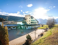 Otel Smy Koflerhof Dolomiti (Rasun di Sopra, İtalya)