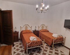 Toàn bộ căn nhà/căn hộ Arcaloro Resort Rooms Volpe (Sant'Angelo di Brolo, Ý)