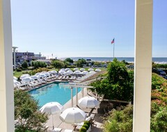 Hotel Congress Place Suites (Cape May, Sjedinjene Američke Države)