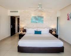 Khách sạn Punta Cana Beach  - Junior Suite- (Higüey, Cộng hòa Dominica)