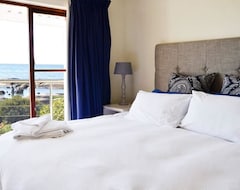 Hotel Duifieklip (St. Helena Bay, South Africa)