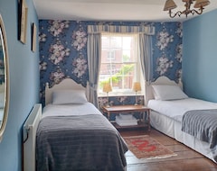 Toàn bộ căn nhà/căn hộ 4 Bedroom Accommodation In Cleobury Mortimer, Near Ludlow (Cleobury Mortimer, Vương quốc Anh)