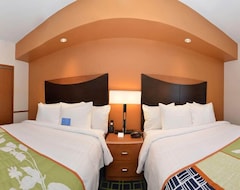 Hotelli Fairfield Inn & Suites Santa Cruz - Capitola (Capitola, Amerikan Yhdysvallat)