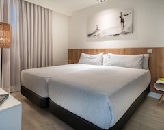 Otel Innside by Meliá Wave Calviá (Magaluf, İspanya)