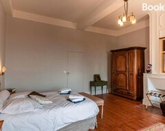 Koko talo/asunto Villa De 9 Chambres Avec Piscine Privee Terrasse Amenagee Et Wifi A Castelmoron Sur Lot (Castelmoron-sur-Lot, Ranska)