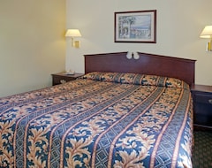 Hotel Laguna Inn And Suites (San Juan Capistrano, USA)