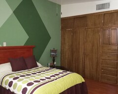 Khách sạn San Felipe Rooms (Chihuahua, Mexico)