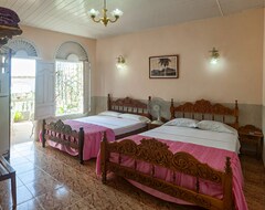Khách sạn Hostal Rigo Y Dayami (Sancti Spíritus, Cuba)
