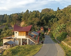 Khách sạn Homestay Dolok Martumbur (Tarutung, Indonesia)
